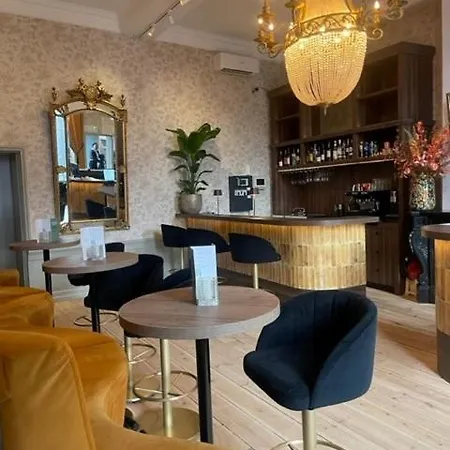Hampshire - 's Gravenhof Szálloda 4*