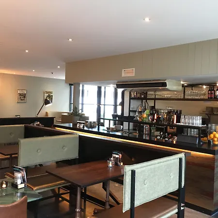 Hampshire - 's Gravenhof Szálloda 4*
