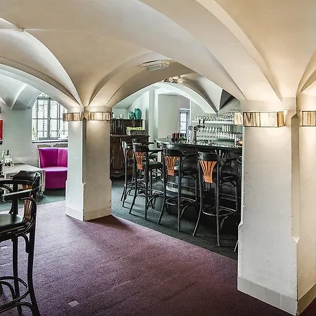 Hampshire - 's Gravenhof 4* زوتفين